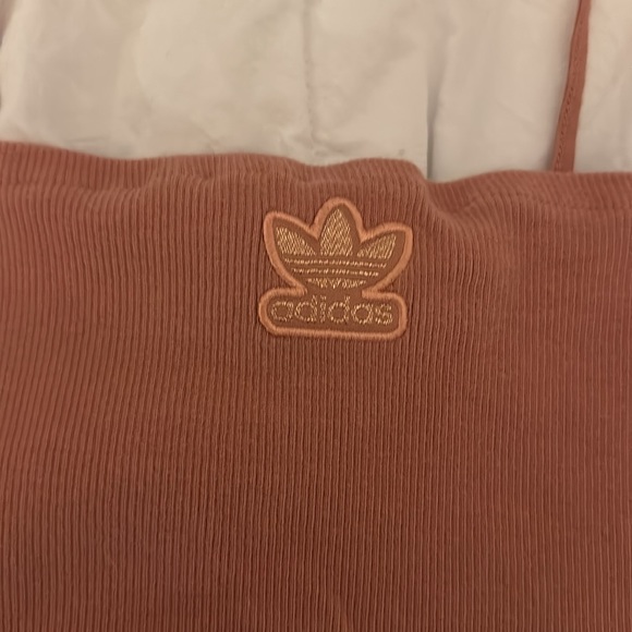 Adidas Pink sparkle logo cropped tank top never worn size small!🩷 - Picture 2 of 4